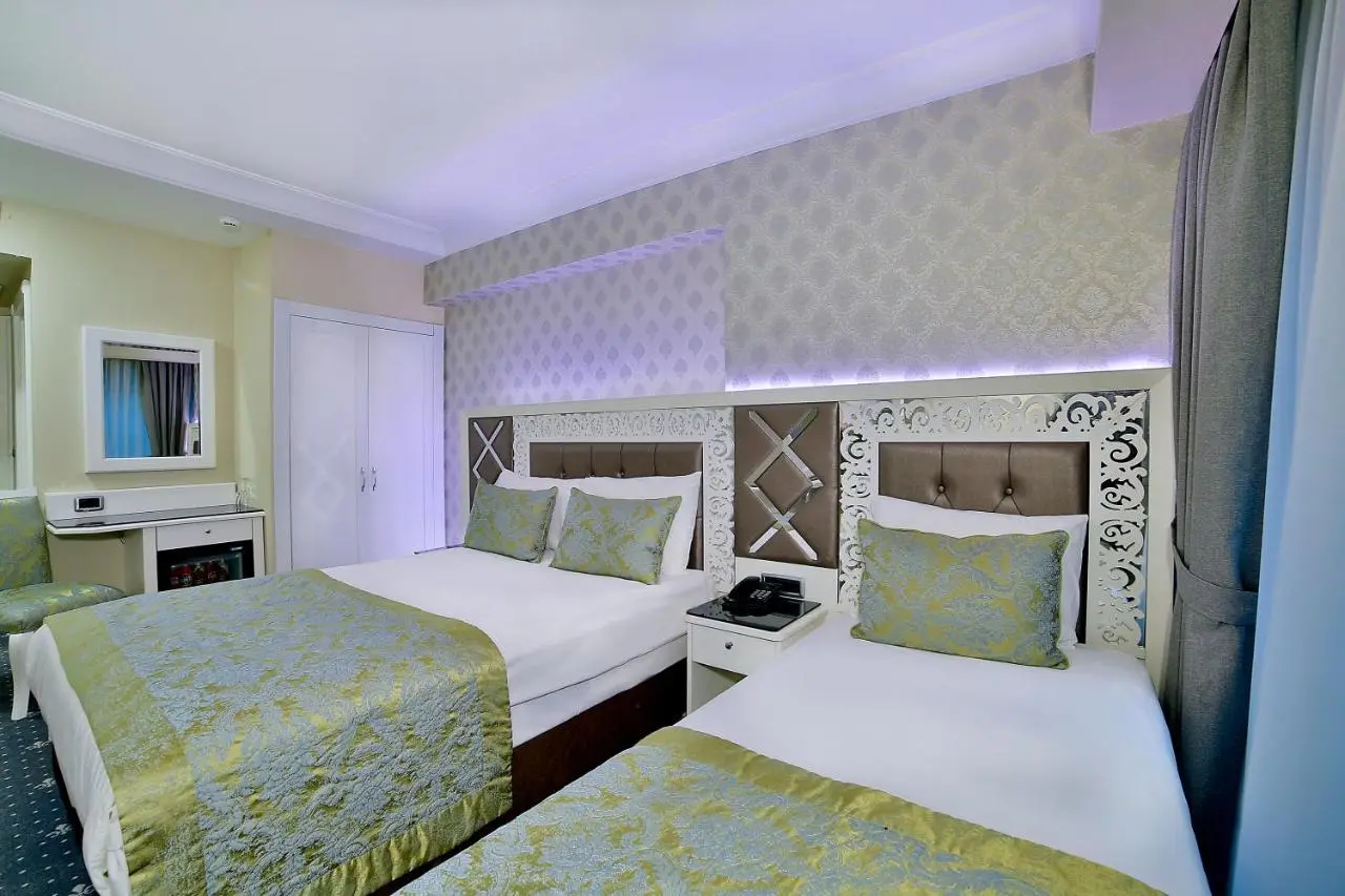 Monaco Hotel
