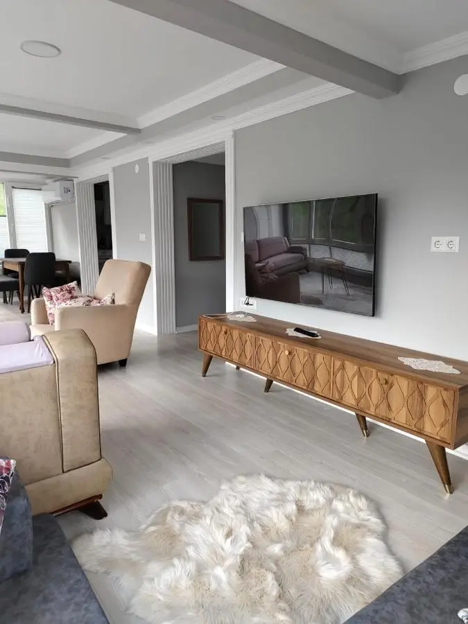 Melikoğlu Suite