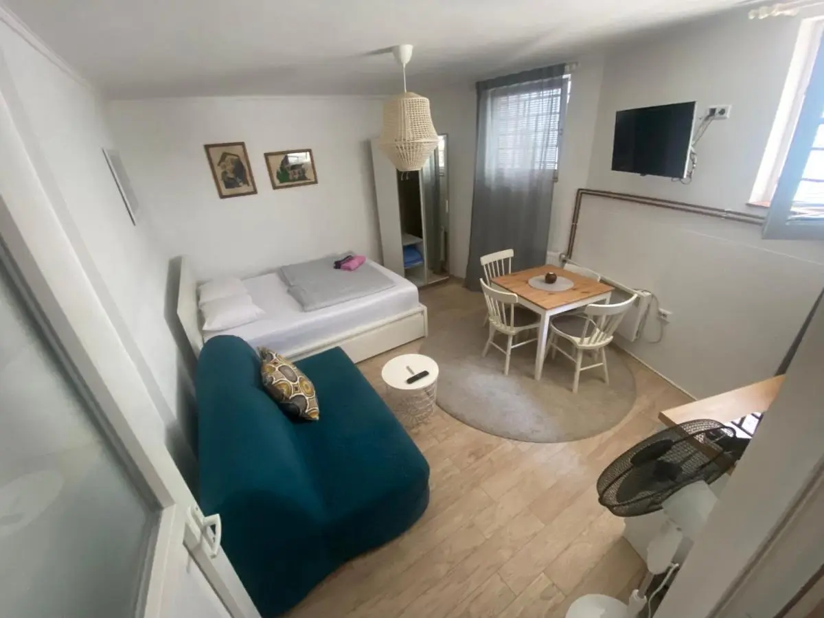 Studio Apartments Siesta
