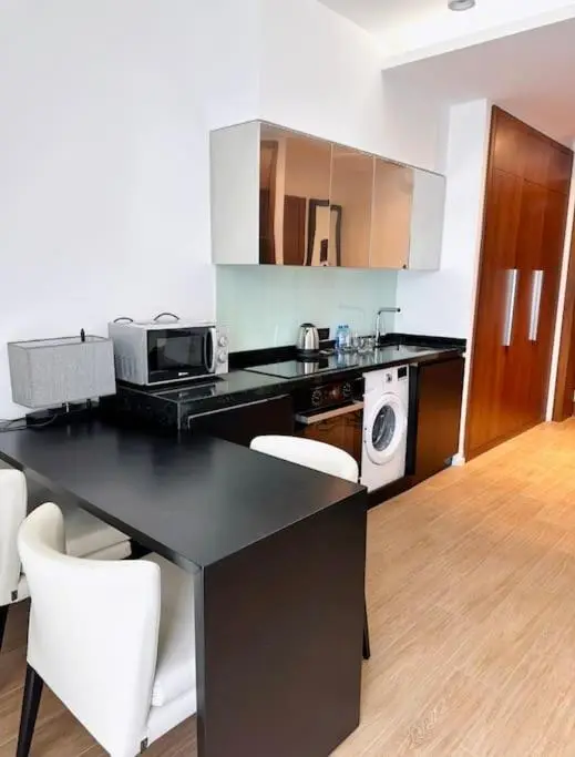 Sea Breeze White Villa