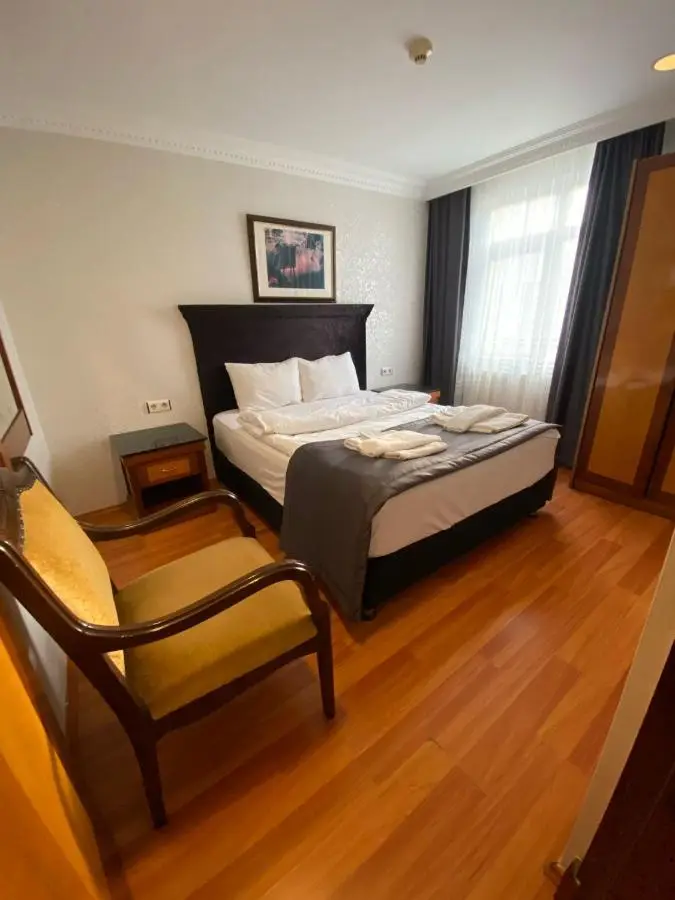 Timex Suites