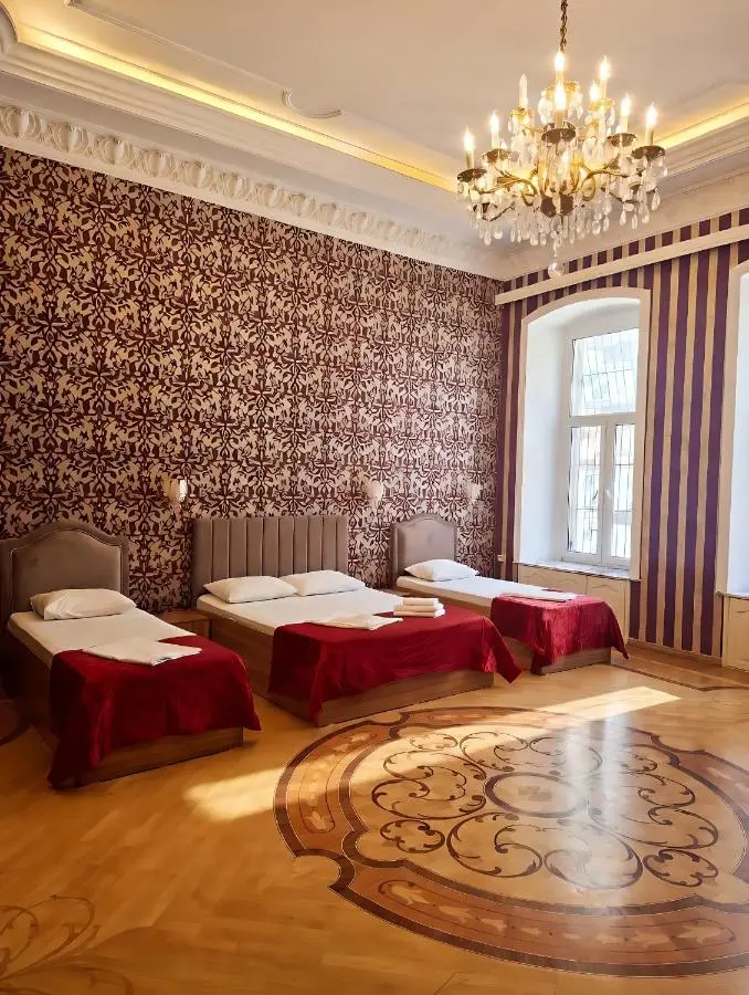Versailles Boutigue Hotel - Baku, Nizami Street