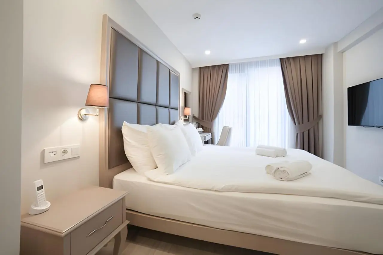 Perla Galata Hotel