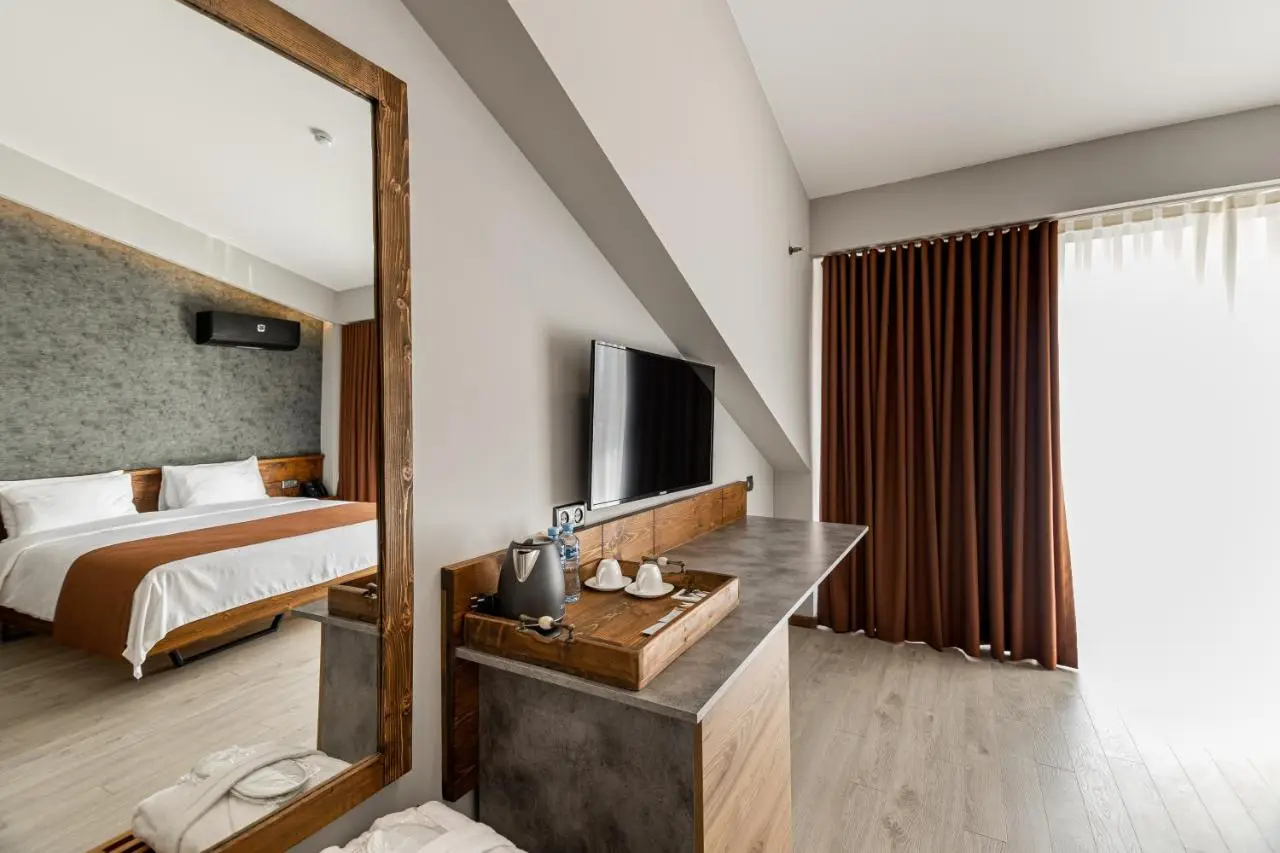 Ivy Hotel