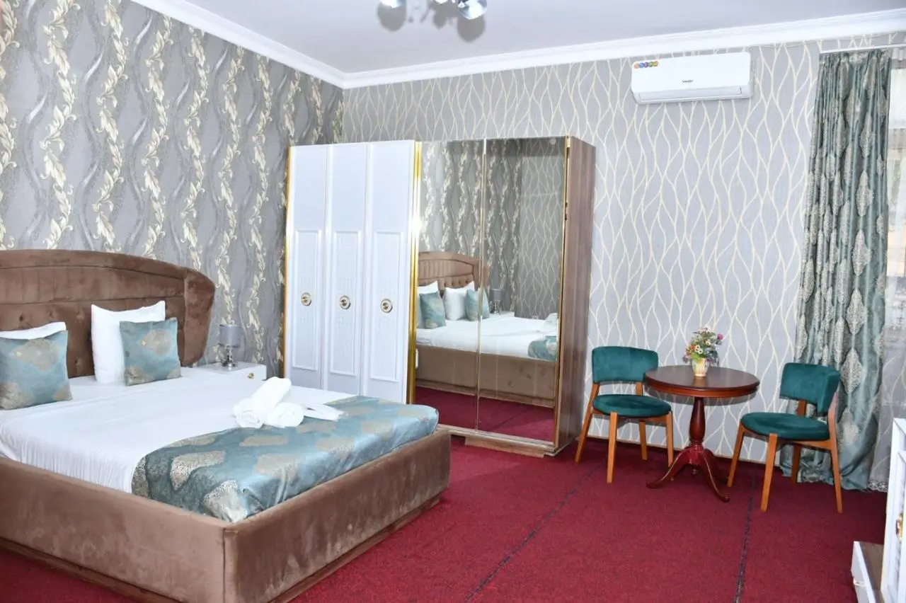 Old Town Hotel