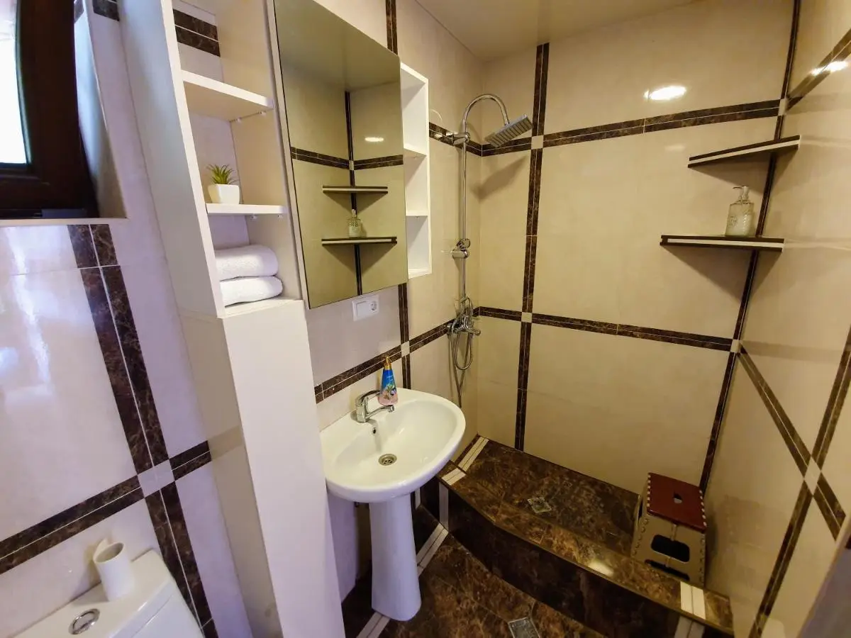 ---Allegria House---