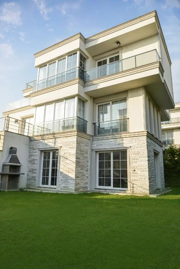 Nora Marmara Luxury Villas in Istanbul