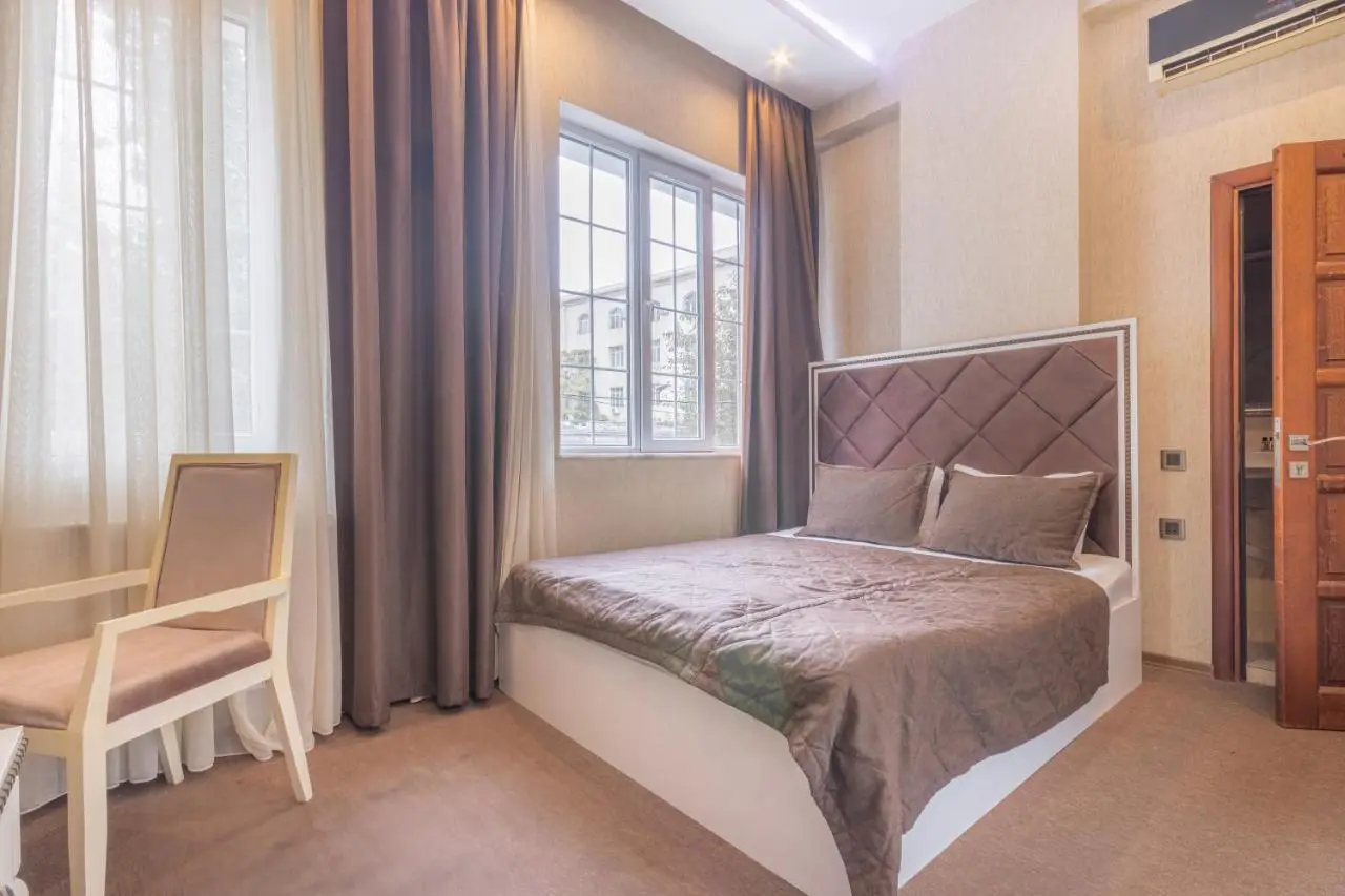 Maestro Hotel