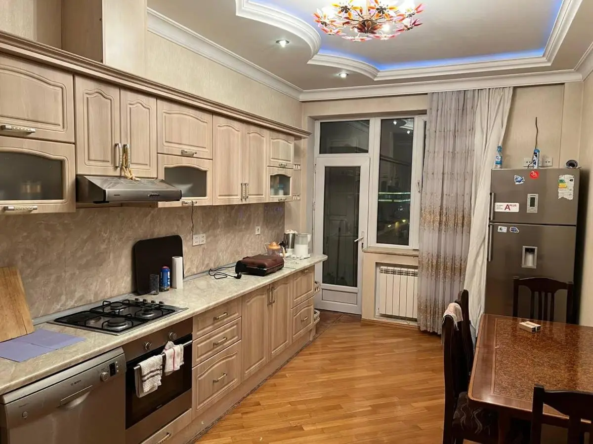 Sea view couple apartmant at boulvard,near nizami street