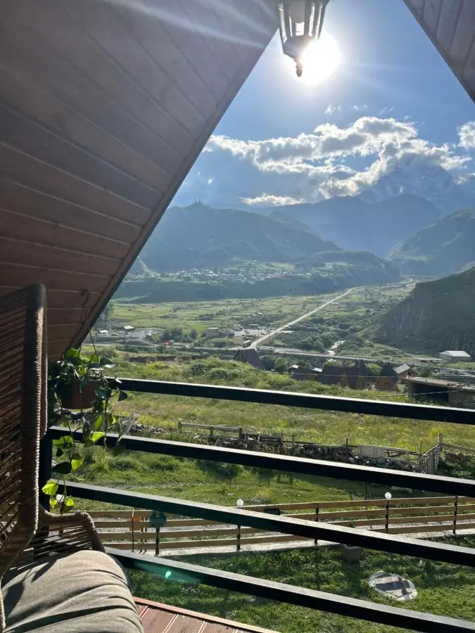 Kazbegi cottage kide- ყაზბეგში კოტეჯი კიდე