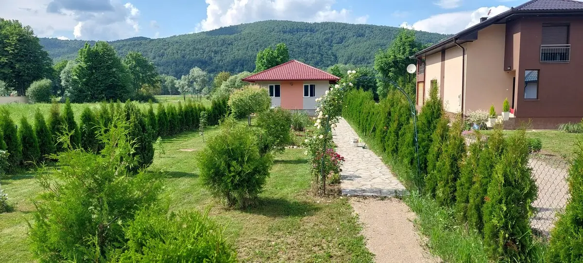Lamija House