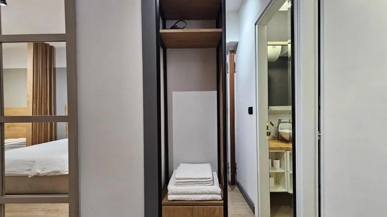 TAM Center Studio Apartment Next To Blloku No1