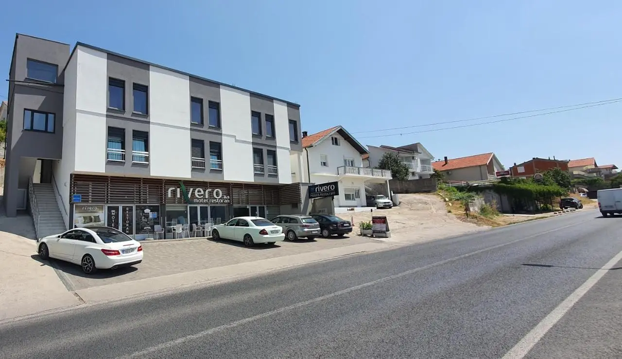 Hotel Rivero A&S