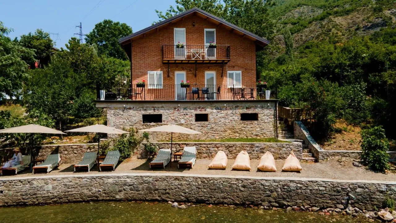 Borealis Guest House