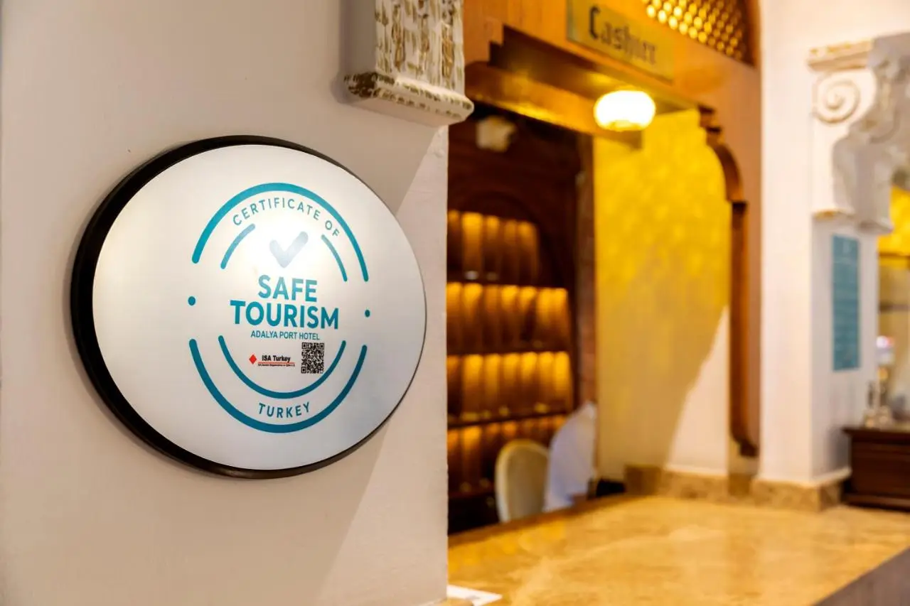Adalya Port Hotel
