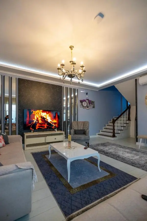 Poison Garden Suite & SPA