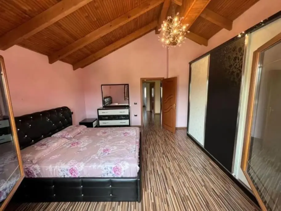 Villa Ymeri