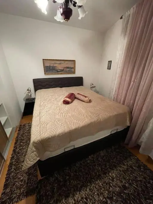 2 bedroom apartment Bella Casa