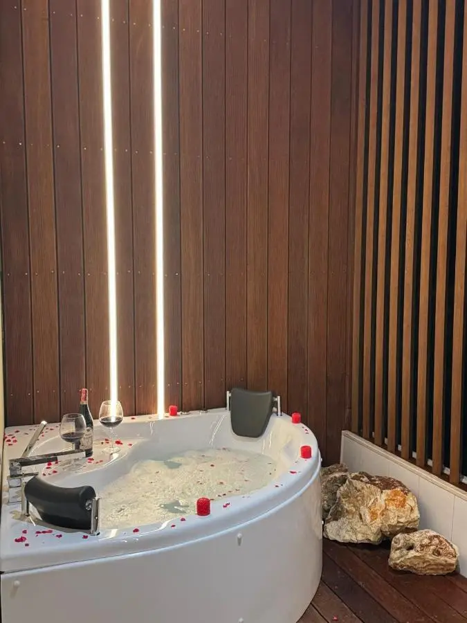 Festim Villa Hotel