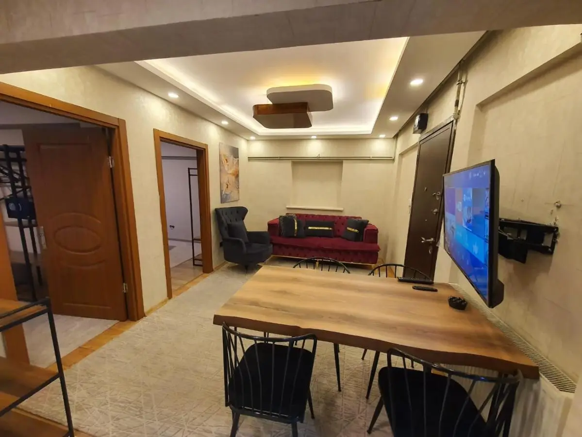 FINDIKZADE SEASIDE FLATS in lively Fatih area very near metro and tourist sights
