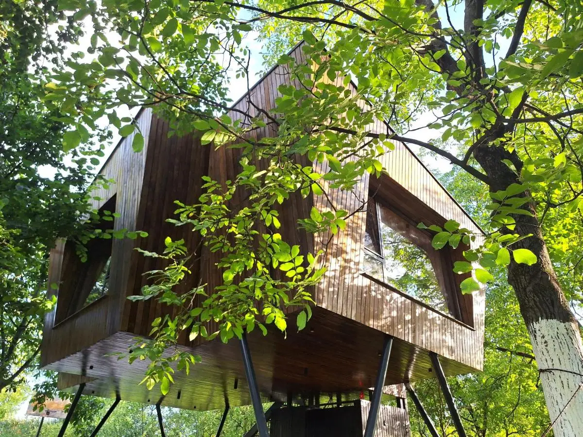 ORAH HOUSE, a unique and unforgettable vacation on a private island