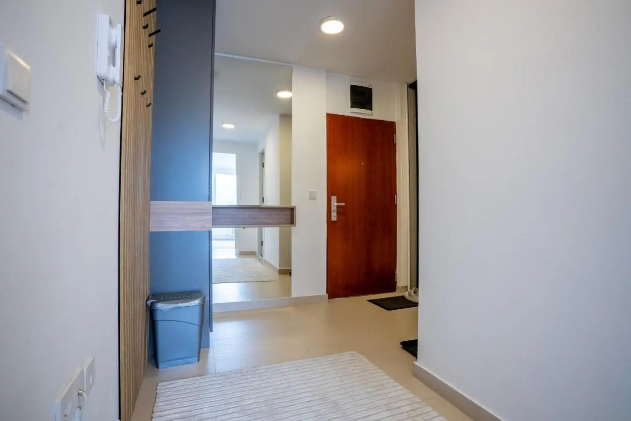 Skyline Apartment