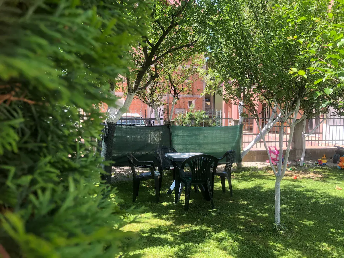 Family Suite Apartment - 2 Studios with Garden