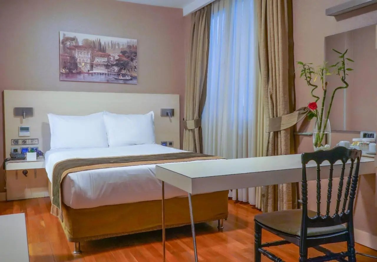 Hotel Troya