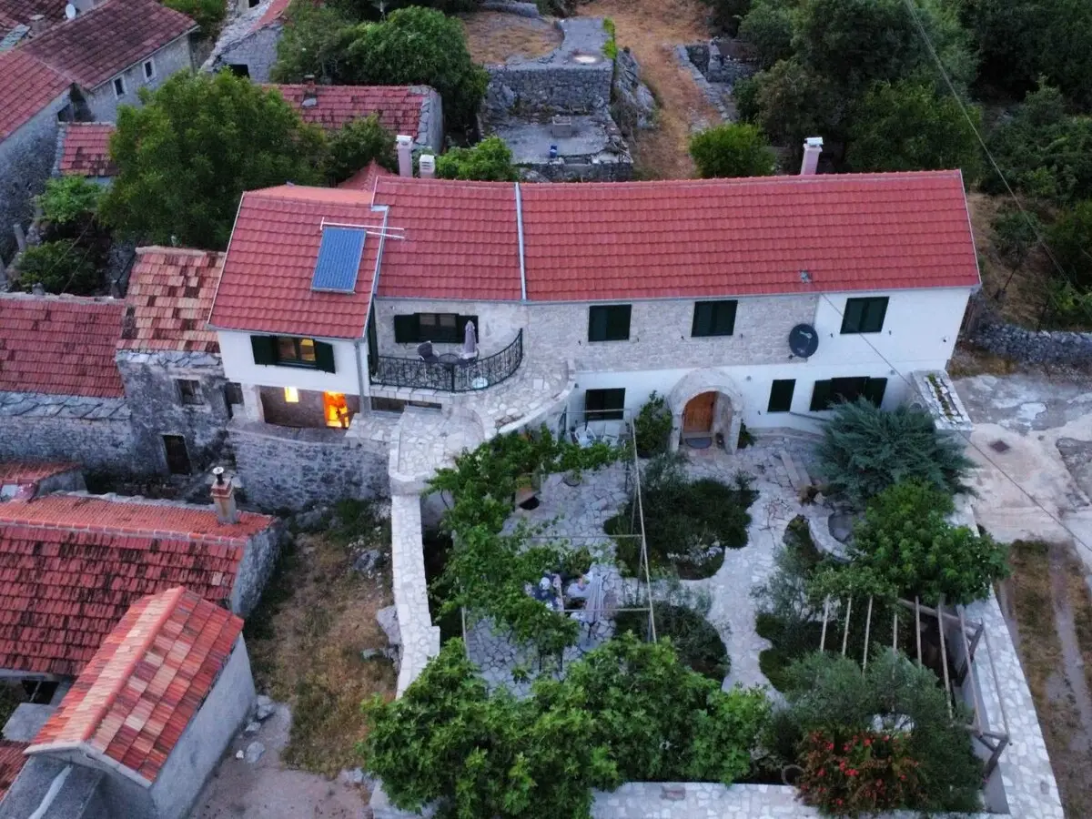 Stone House - City of the Sun
