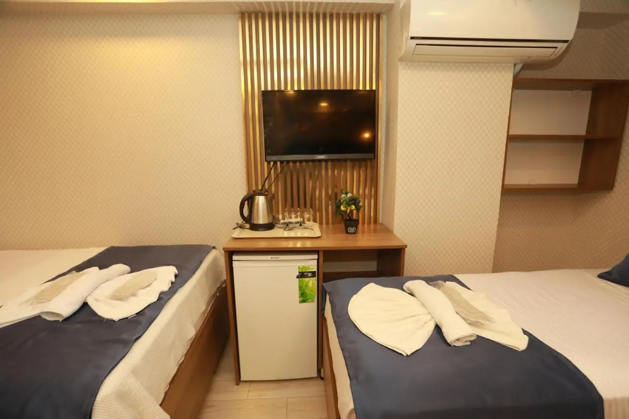 IMMORTELLE HOTEL lord sophiha