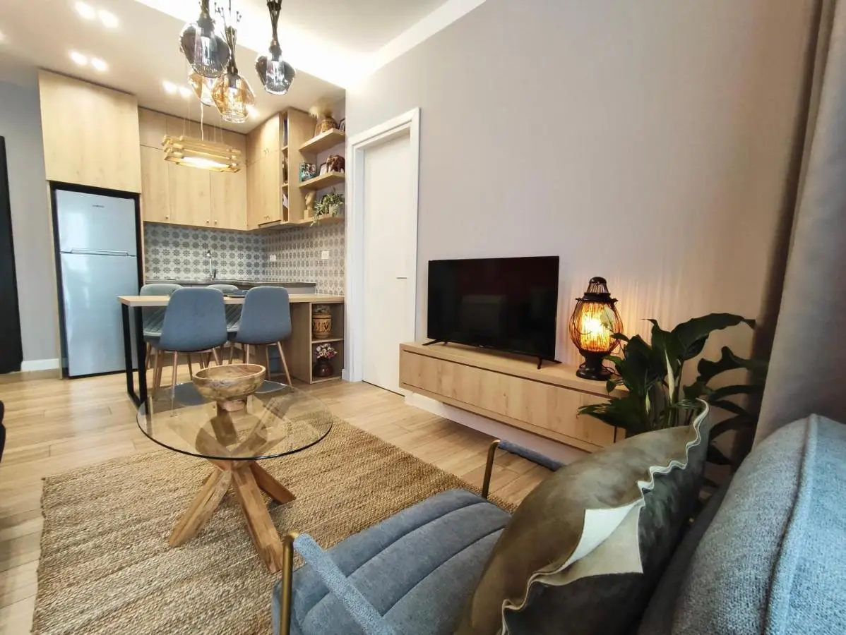 Tirana Premium Apartment with Parking