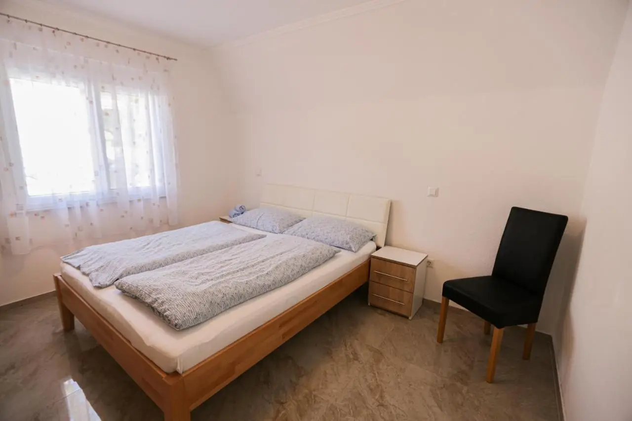 Apartment Baki