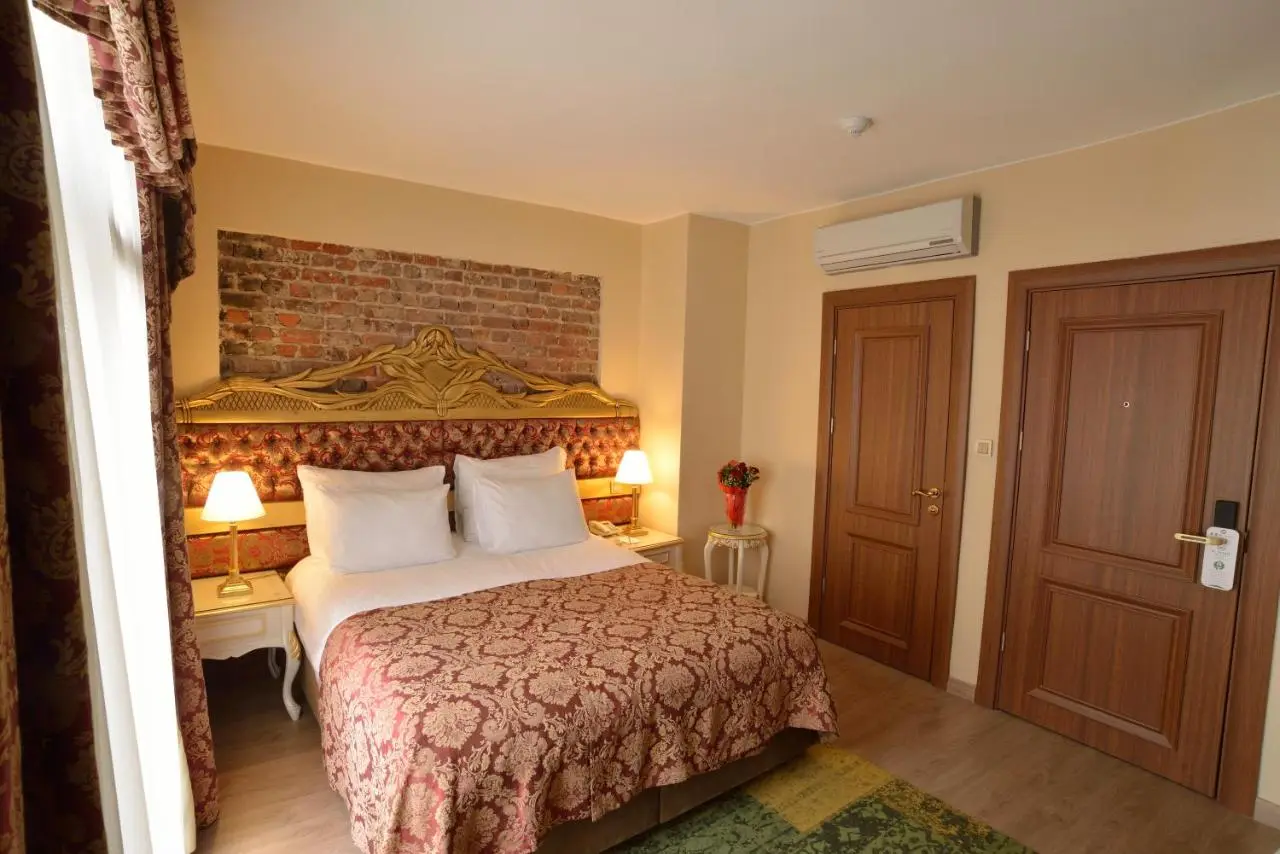 By Murat Royal Hotel Galata
