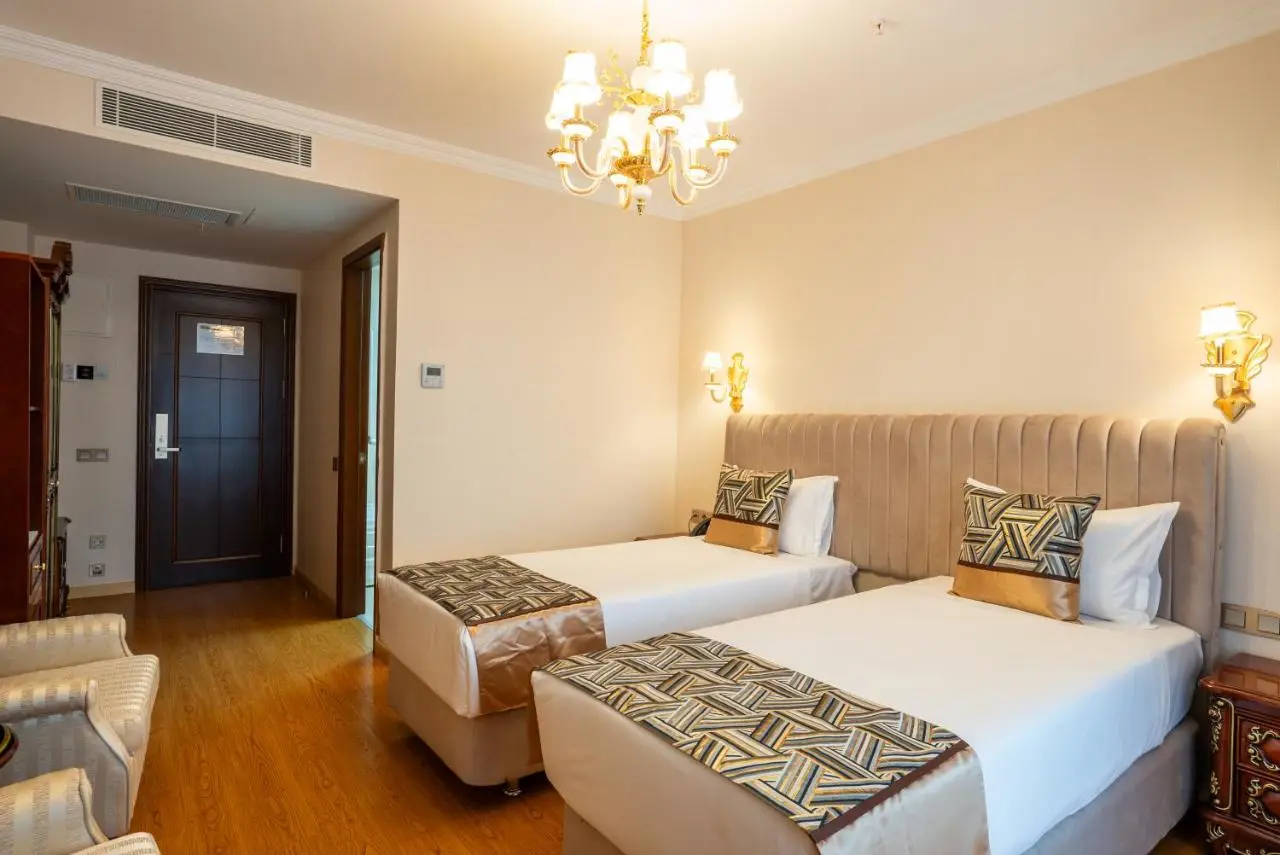Panorama Lisi Grand Hotel