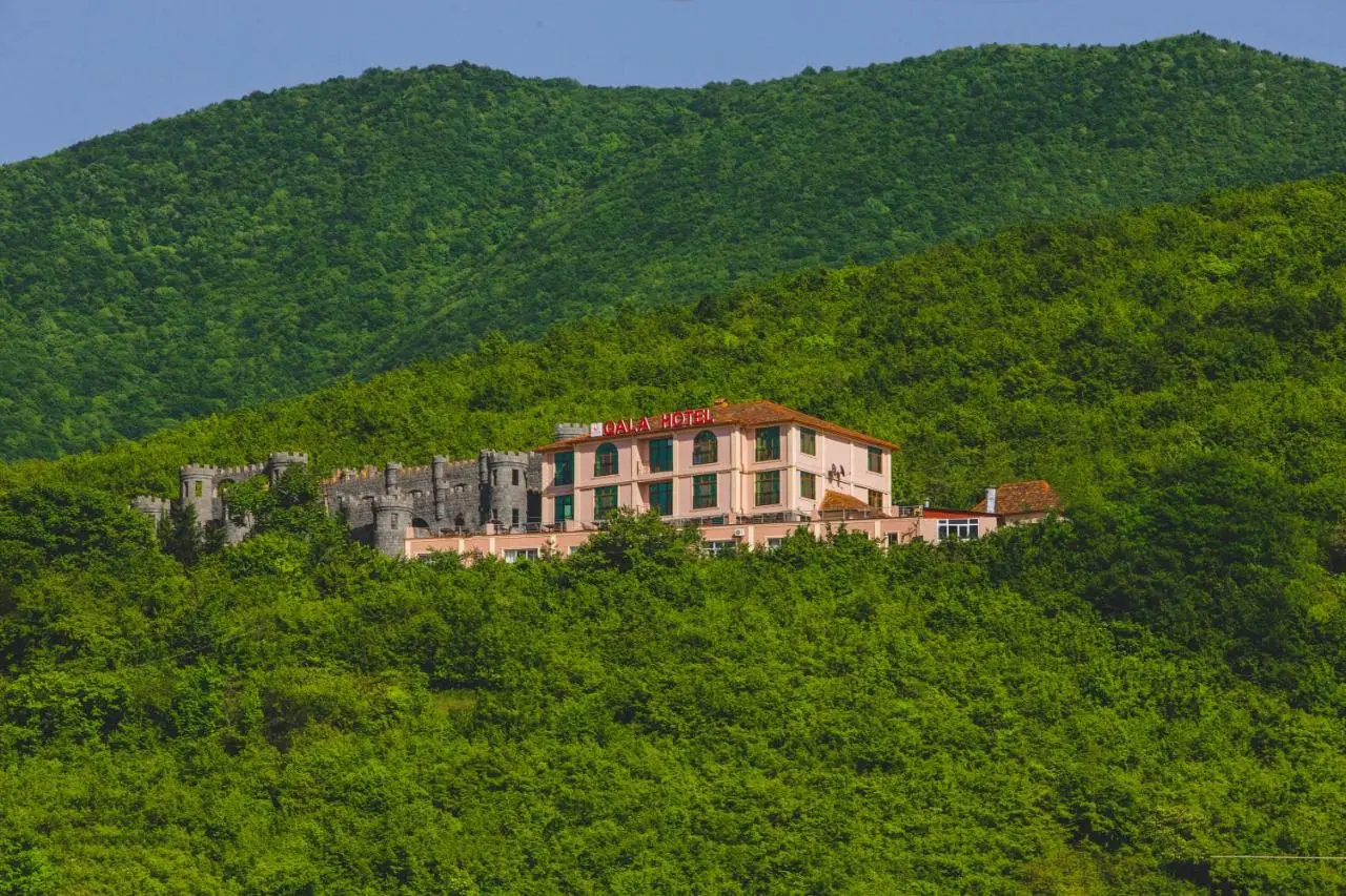 Ruma Qala Hotel