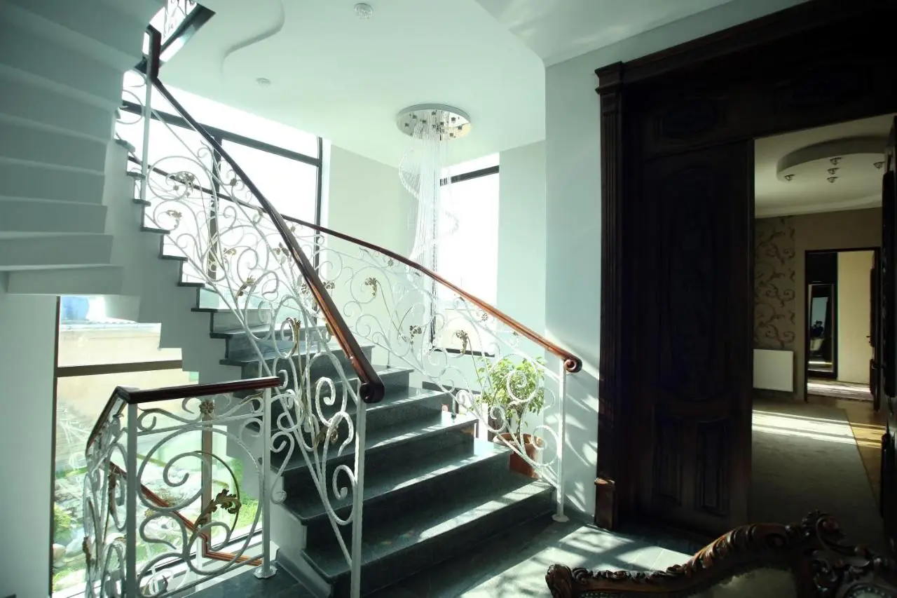 Hotel Harmony