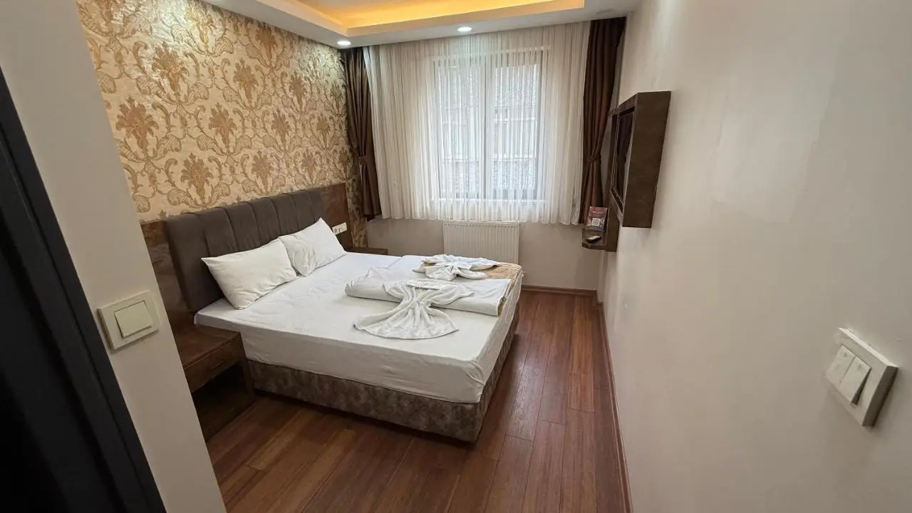 Hotel FORTYNİNE