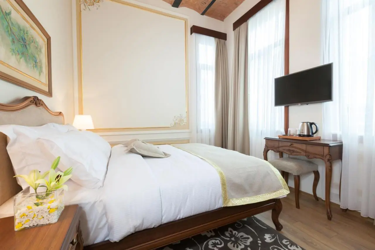 Hotel Pera Parma