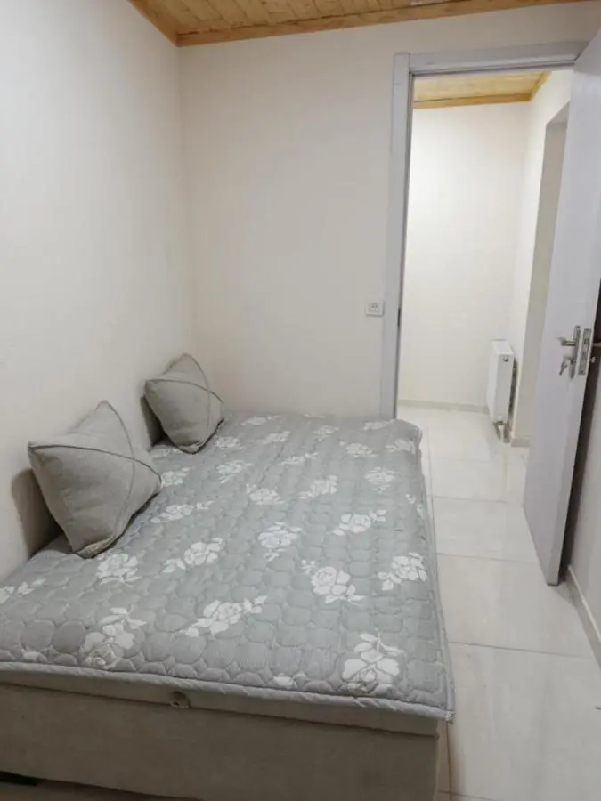 Guesthouse Zeinabi