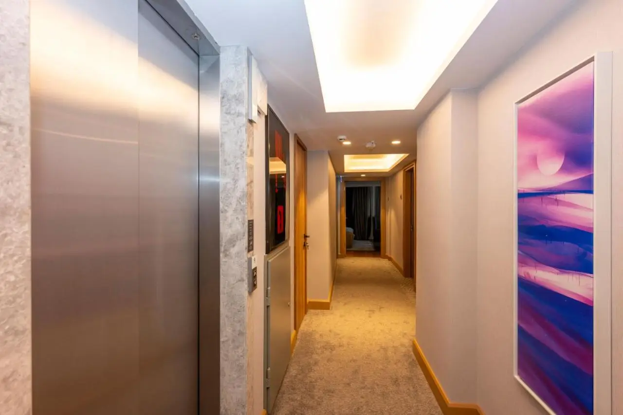 Baver Hotel