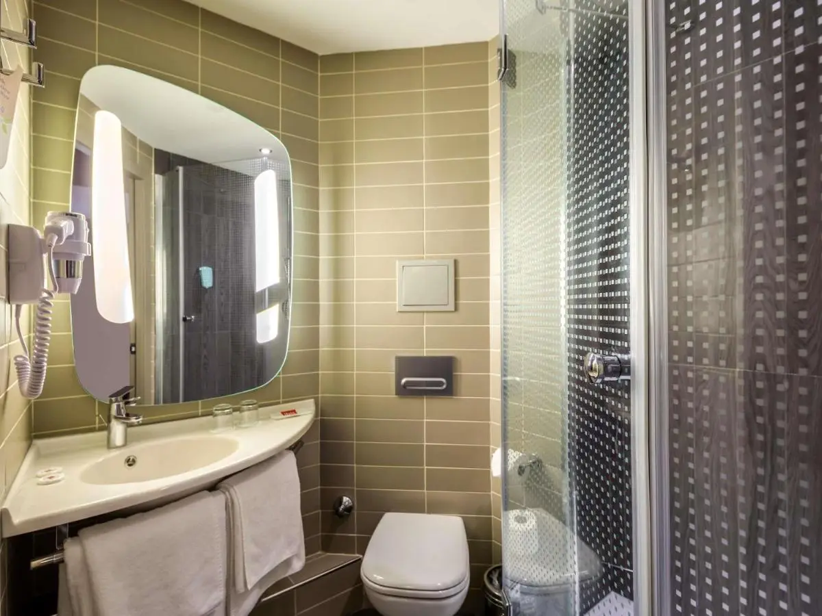 Ibis Istanbul West