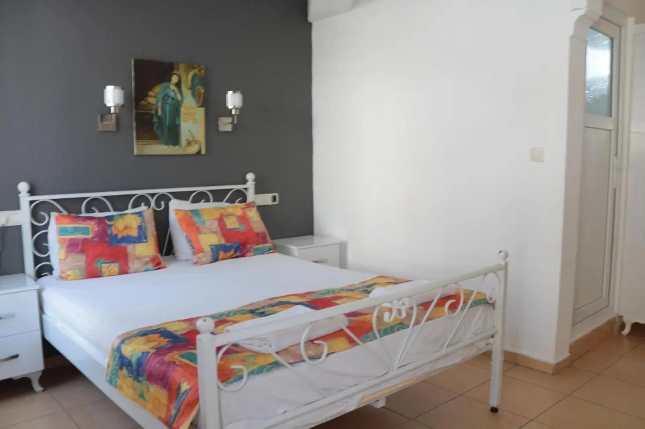 Taner Otel