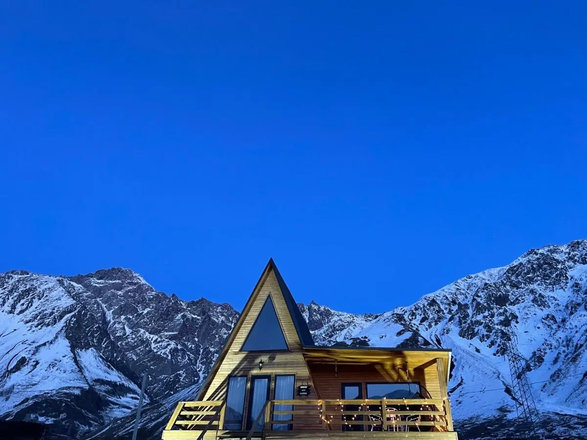 Memory Hut_Kazbegi