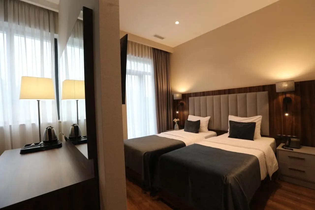 White Hill Hotel