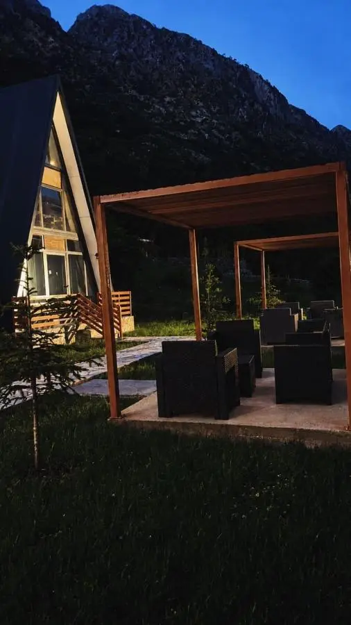 Arditi's Chalets