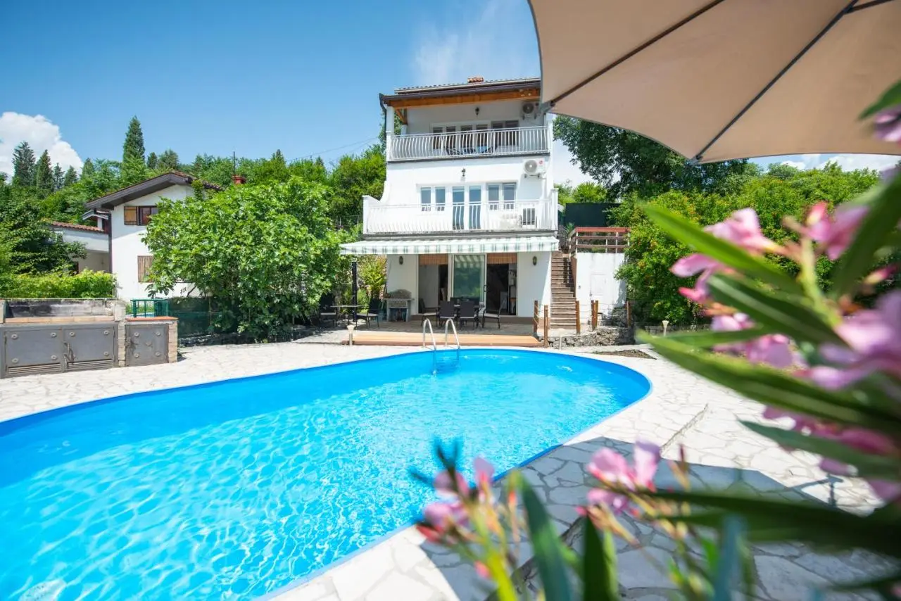 Villa Kosor Spring - Riverside