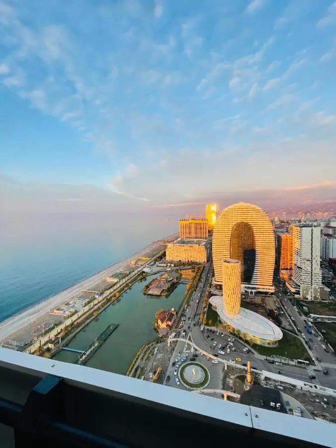 Luxury View Hotel