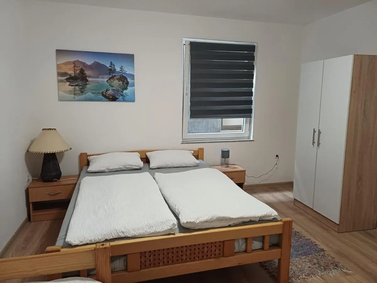 Rose Apartment