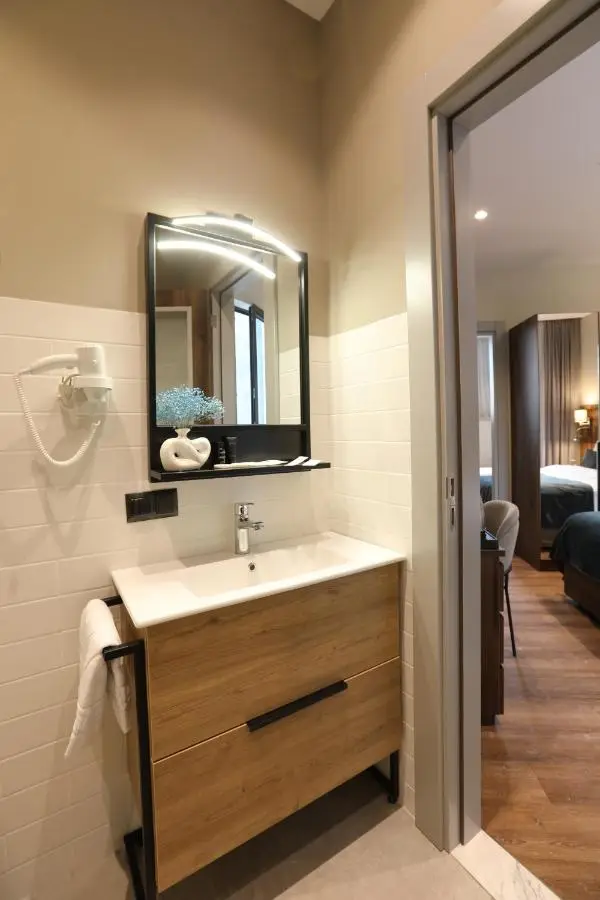 White Hill Hotel
