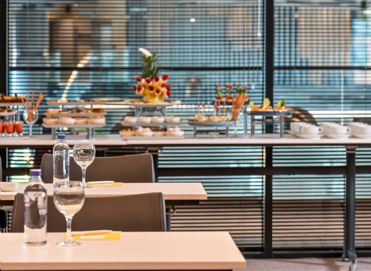 Crowne Plaza Istanbul Tuzla Viaport Marina by IHG